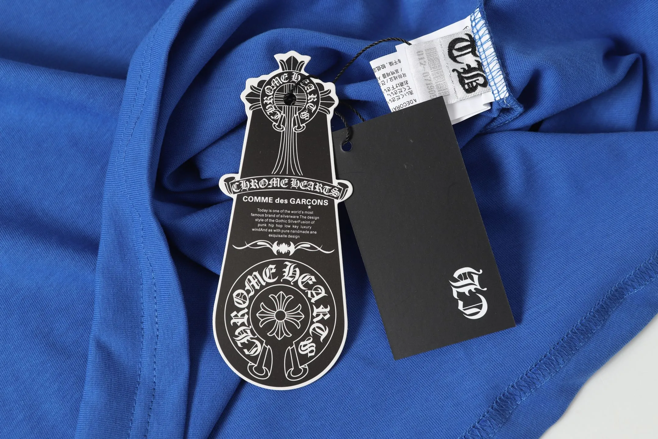 P160 Cross-border quantity model. Those who pursue quality, please do not place an order. -Chrome Hearts/Chrome Hearts Sanskrit spoof graffiti long-sleeved T-shirt -High weight, high density and high quality. The wool is soft, delicate and skin-friendly. It feels soft and silky. It has excellent warmth and skin-friendly properties.